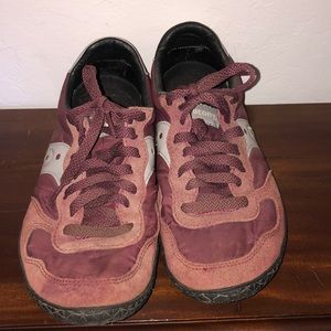 Saucony running shoe